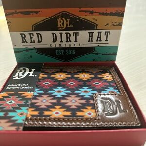 Red Dirt Hat Co -Men's Bifold Leather Wallet - Southwest Aztec Canvas Inlay🌵